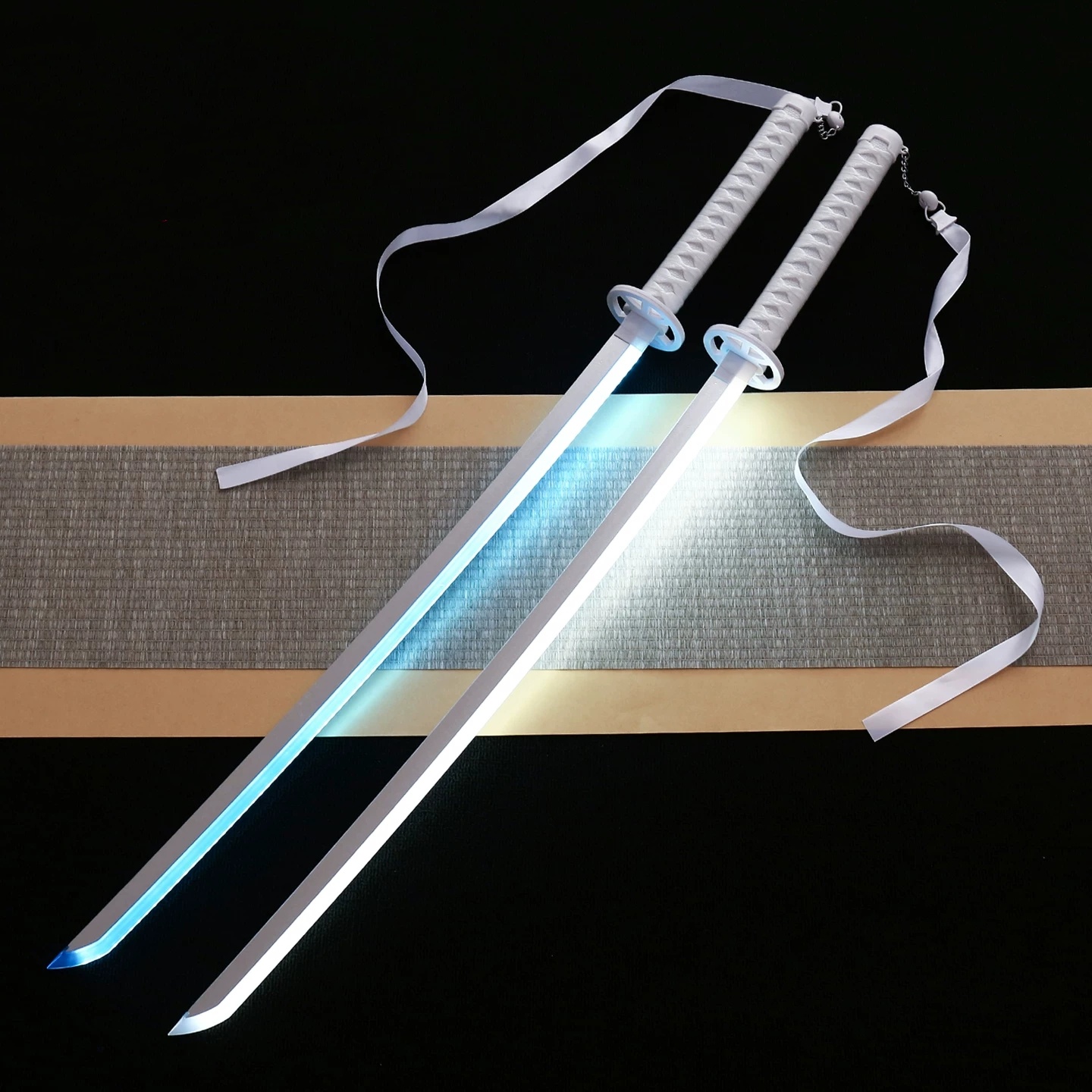 40 inç Işıklı Bleach Katana Le - Cosplay Prop Katana incelemesi ve fiyatı
